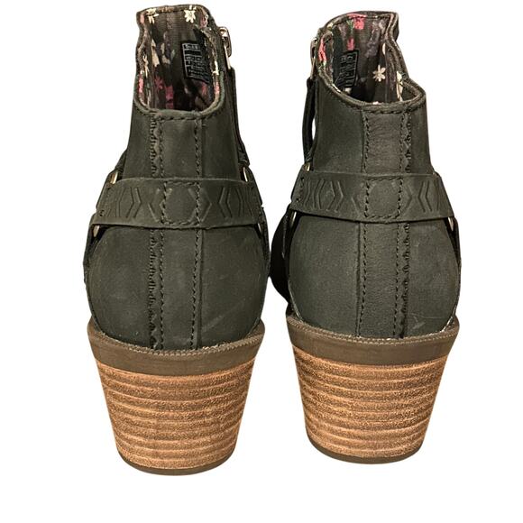 Teva 'Foxy' Black Leather Ankle Boots Size US 8 - Picture 3 of 8